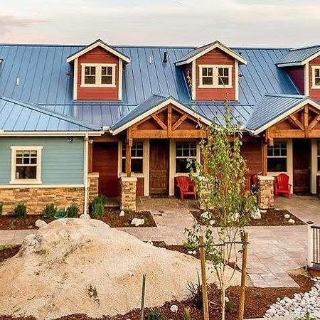 Inn The Woods Suites Ahwahnee Exterior photo