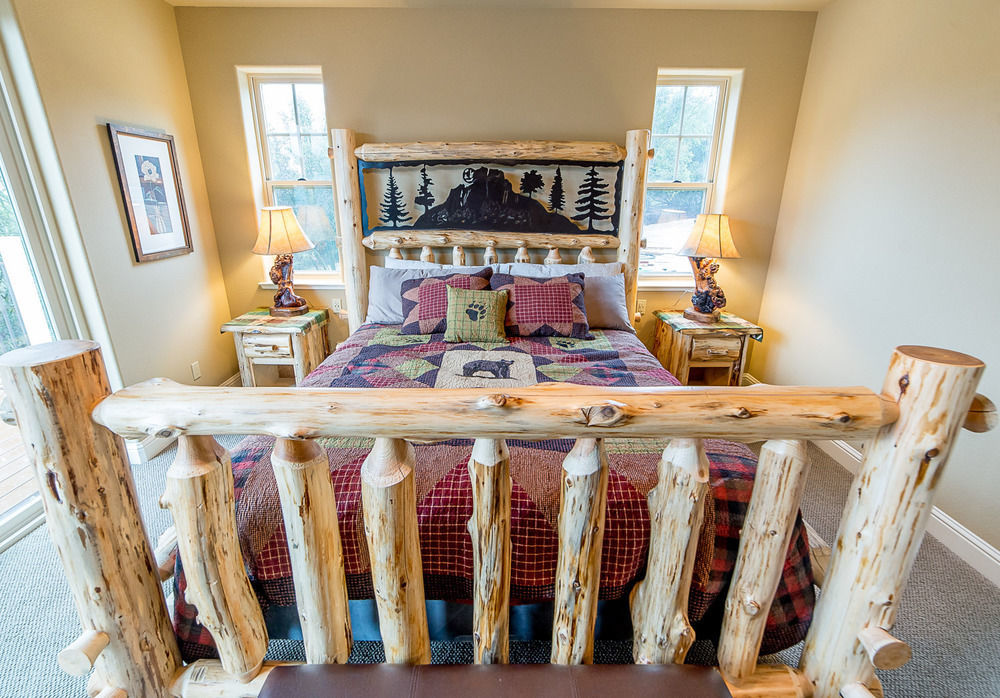 Inn The Woods Suites Ahwahnee Exterior photo
