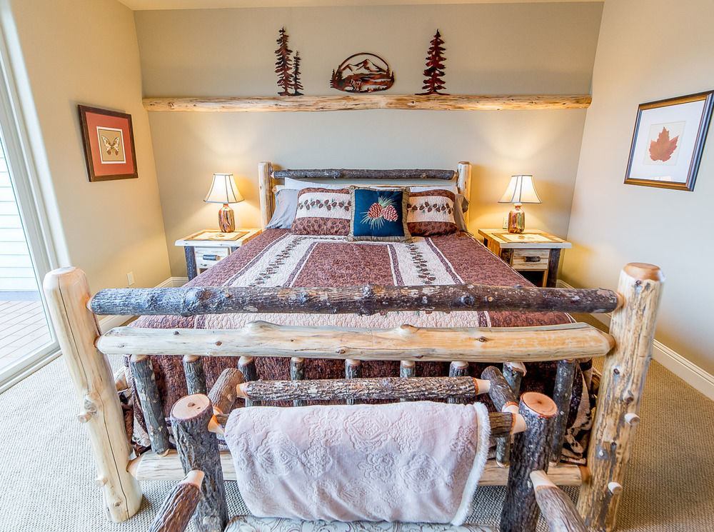 Inn The Woods Suites Ahwahnee Exterior photo